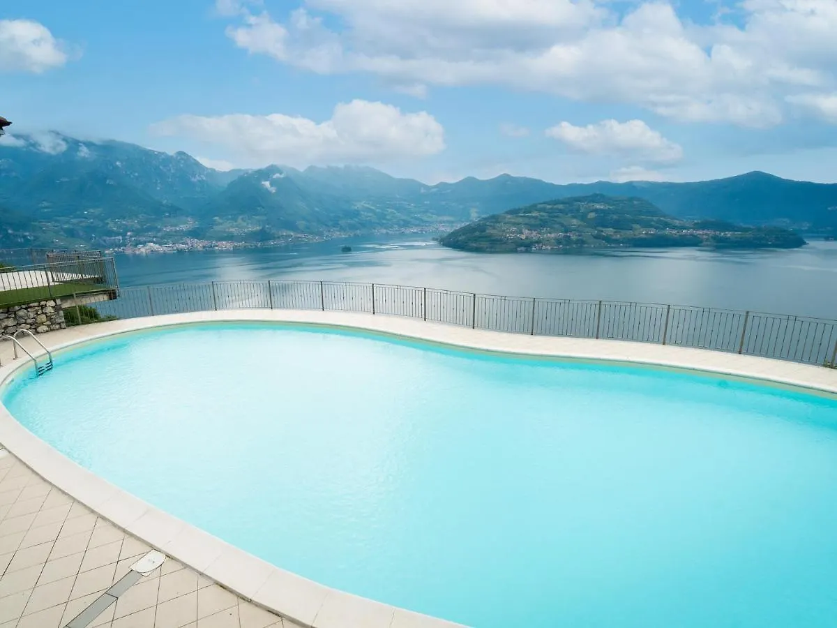 Serafino - Nice Terrace & Swimming Pool On The Iseo Lake Parzanica